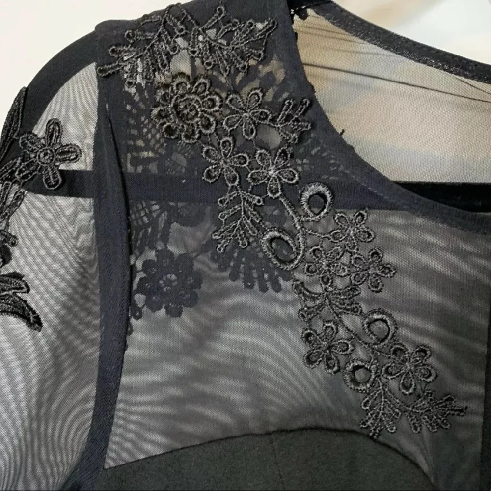 New Entry Womens Black Fitted Lace Detail Dress M - Picture 2 of 5